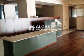 Vilamoura Marina- Comercial shop for sale or rent