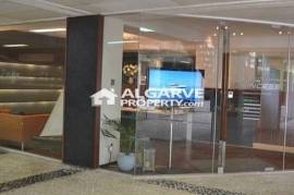 Vilamoura Marina- Comercial shop for sale or rent