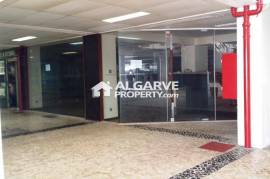 Vilamoura Marina- Comercial shop for sale or rent