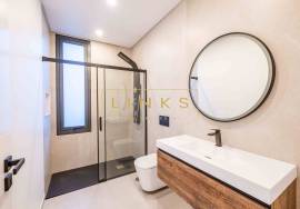 Dream 3-Bedroom Villa in Arco da Calheta: A Luxury Oasis with Stunning Sea Views Dream 3-Bedroom Villa in Arco da Calheta: A Luxury Oasis with Stunning Sea Views