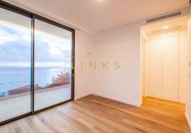 Dream 3-Bedroom Villa in Arco da Calheta: A Luxury Oasis with Stunning Sea Views Dream 3-Bedroom Villa in Arco da Calheta: A Luxury Oasis with Stunning Sea Views