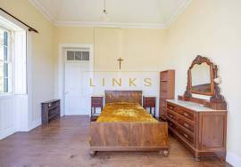 Historic 1893 Quinta with Expansive Gardens and Investment Potential – Funchal