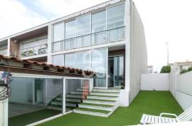 3 Bedroom Corner Townhouse in Ribeirão Preto 3 Bedroom Corner Townhouse in Ribeirão Preto