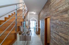 3 Bedroom Corner Townhouse in Ribeirão Preto 3 Bedroom Corner Townhouse in Ribeirão Preto