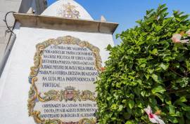 Tavira – contemporary 4-bedroom villa with sea views and infinity pool