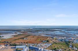 Tavira – Stylish 1 bedroom studio with sea view, pools and tennis court