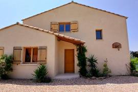 Elegant And Charming Villa With 145 M2 Of Living Space On A 1675 M2 Landscaped Plot With Exceptional Views