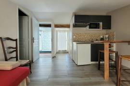 Charming Winegrowers House With 4 Bedrooms Plus Studio, Large Garage And Spacious Terrace With Views