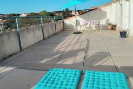 Charming Winegrowers House With 4 Bedrooms Plus Studio, Large Garage And Spacious Terrace With Views