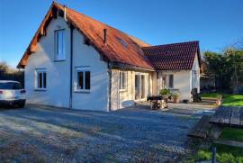 Renovated House for Sale near Lussac-les-Églises - Haute Vienne Renovated House for Sale near Lussac-les-Églises - Haute Vienne