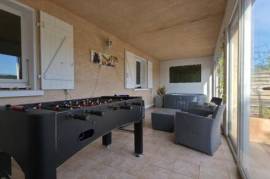 Detached Country Villa with Pool and Open Views