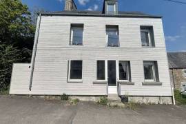 Detached Country House with Outbuilding