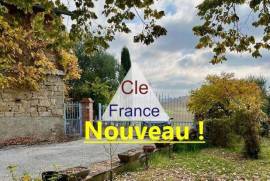 Large Farm House with Swimming Pool