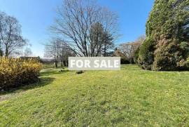 Detached House with Large Garden