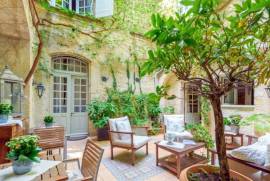 Superb Traditional Manor House