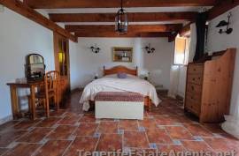 2 Bedrooms - House - Tenerife - For Sale