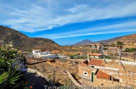 2 Bedrooms - House - Tenerife - For Sale