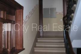 Apartment for rent in Riga, 200.10m2 Apartment for rent in Riga, 200.10m2