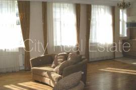 Apartment for rent in Riga, 200.10m2 Apartment for rent in Riga, 200.10m2
