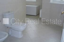 Apartment for rent in Riga, 200.10m2 Apartment for rent in Riga, 200.10m2