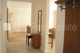 Apartment for rent in Riga, 200.10m2 Apartment for rent in Riga, 200.10m2