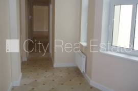 Apartment for rent in Riga, 200.10m2 Apartment for rent in Riga, 200.10m2