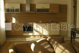 Apartment for rent in Riga, 200.10m2 Apartment for rent in Riga, 200.10m2