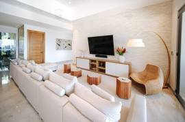 Cortez Amarillo 4: Newly Renovated 5-Bedroom Ocean-View Luxury Home in Reserva Conchal