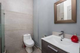 Portofino A1: Tropical 2-Bedroom Condo Just 200m from Tamarindo Beach