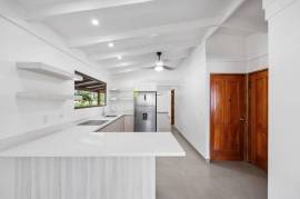 Casa Mango: Charming 3-Bed Surf Home on a Large Lot Just Minutes from Playa Grande
