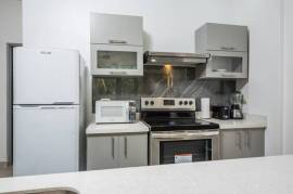 Portofino A4: Renovated 2-Bed Condo Just 200m from Tamarindo Beach