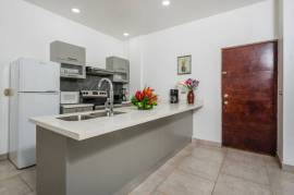 Portofino A4: Renovated 2-Bed Condo Just 200m from Tamarindo Beach
