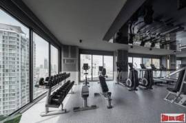 Newly Completed Luxury High-Rise by Leading Thai Developers at Chula-Samyan -1 Bed Units - Up to 12% Discount and Fully Furnished!