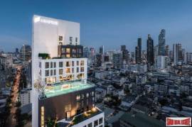 Newly Completed Luxury High-Rise by Leading Thai Developers at Chula-Samyan -1 Bed Plus Units - Up to 9% Discount and Fully Furnished!