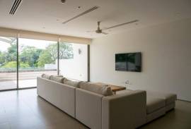 Alanna Yamu - Three Bedroom Duplex Condo with Sea Views and Private Pool