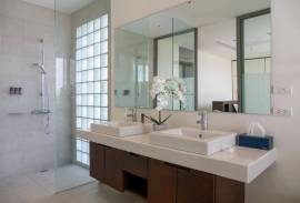 Alanna Yamu - Three Bedroom Duplex Condo with Sea Views and Private Pool