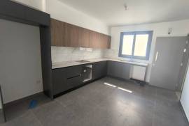 Top Floor 2 Bedroom Apartment - Livadia, Larnaca