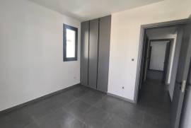 Top Floor 2 Bedroom Apartment - Livadia, Larnaca