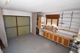 3 BEDROOM VILLA CLOSE TO THE CENTRE OF QUESADA