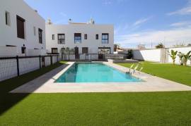 NEW BUILD TOWNHOUSES IN PILAR DE LA HORADADA NEW BUILD TOWNHOUSES IN PILAR DE LA HORADADA