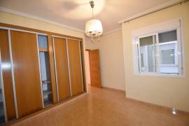 WONDERFUL 3 BEDROOM APARTMENT WITH RIVER VIEWS IN FORMENTERA DEL SEGURA