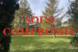 Terreno edificable en Serignan-du-Comtat de más de 1200m2