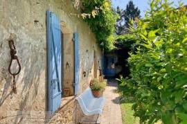 Gran Casa Girondina con Piscina - 33350 Pujols