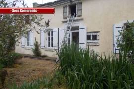 Casa de pueblo estilo Charente