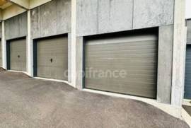 Garage à vendre centre ville de CROZON (29) - 21 m² - Électrifier