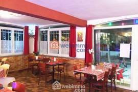 Local - 75m² - Saintes-Maries-de-la-Mer