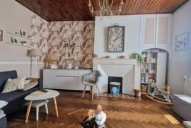 Maison de ville avec exterieur et garage