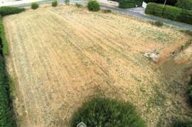 Terrain à bâtir - 1875m² - Leigné-sur-Usseau