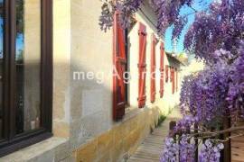 Maison 8 pièces de 230m²