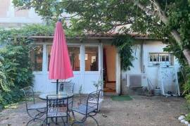 Bright two-bedroom apartment with private garden
